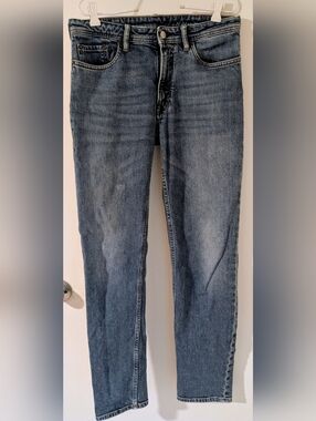 Classic Straight-Leg Blue Jeans